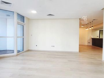 Fully Renovated | Golf Marina View | Chiller Free - Interior view