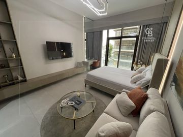 Luxurious | Upgraded Studio | Modern Design - Interior view