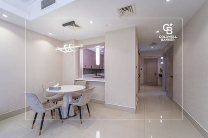 Upgraded l Fully Furnished l Prime Location - Interior view
