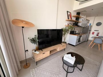 Fully Furnished | Luxury Living | Vacant - Interior view
