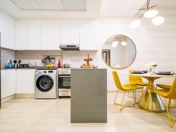 Panoramic Views | Stylish Interiors | High Floor - Interior view