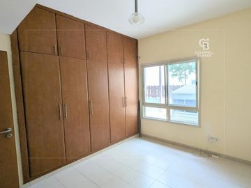 Courtyard Access | Chiller Free | Al Samar - Interior view