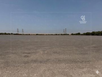 Biggest Yard | With Office | Standalone - Interior view
