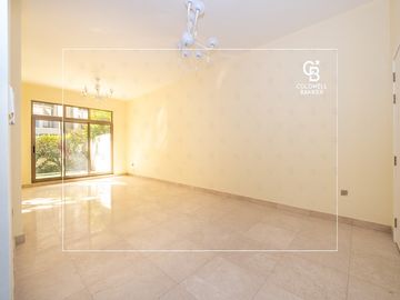 Spacious | Closed Kitchen | Close to Club House - Interior view
