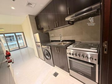 VACANT | READY TO MOVE | SEMI FURNISHED - Interior view