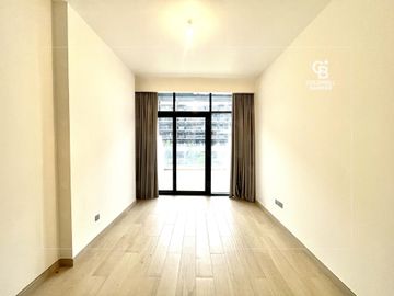 Exclusive | Vacant | Negotiable | Big Layout - Interior view