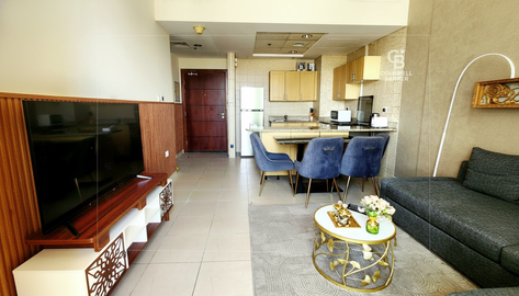 Bright and Modern Furnished | Excellent Connectivity | Prime Location - Interior view