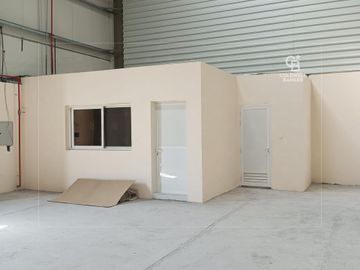 NEWLY BUILT WAREHOUSE IN AL QUOZ | TAX FREE | 25KW - Interior view