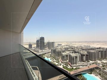 Spacious 3 beds +maid apartment- Palace Residences - Interior view