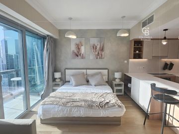 Fully Upgraded | Fully Furnished | High Floor - Interior view