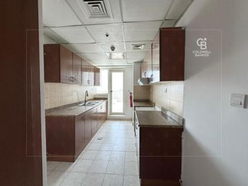 Huge Terrace | Cornet Unit | Large Layout - Interior view