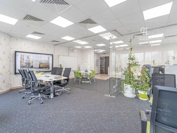 Luxury Office for Sale I Best Deal - Interior view