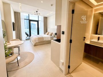 Fully Furnished | Close to Metro | Brand new - Interior view