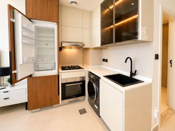 Fully Furnished | Close to Metro | Brand new - Interior view