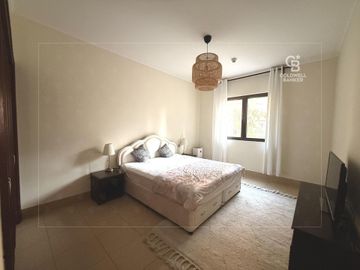 Fully Furnished | Large Layout | Prime Location - Interior view