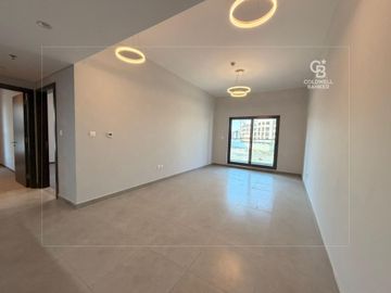 Spacious | Vacant | Prime Location - Interior view
