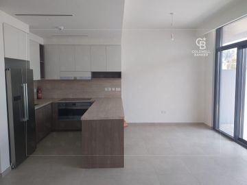 Spacious 3BR G+1 I Garden Facing - Interior view