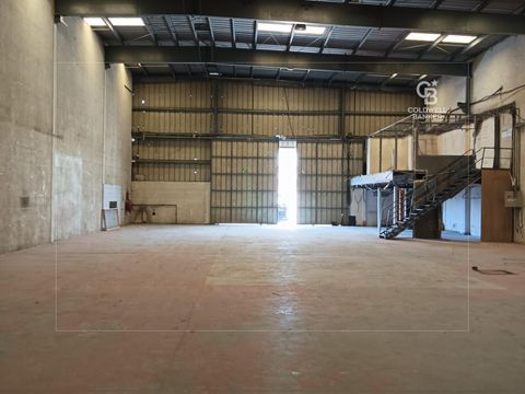 WAREHOUSE FOR ART CREATIVE AND CONCEPT BUSINESSES ONLY - Dubai property