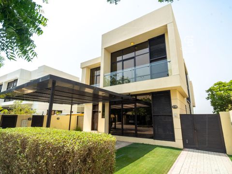 Lowest Price |5BR Villa| Single Row | Large Plot - Dubai property
