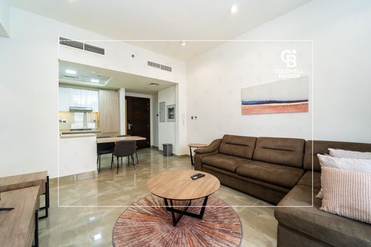 Vacant | Well Maintained | Furnished - Dubai property