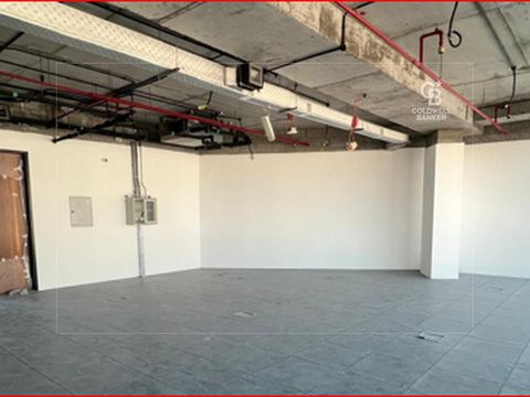 Office for Rent in Golden Gate Tower - Oud Metha - Dubai property