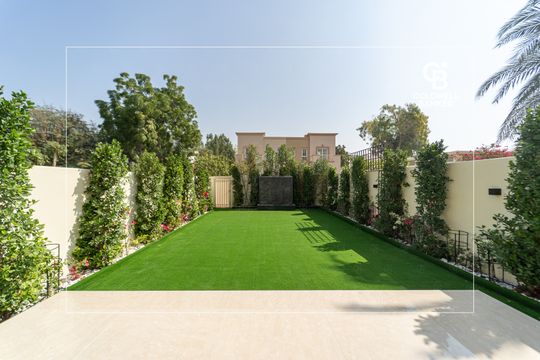 Vacant | Upgraded to 3BR | Spacious Layout - Dubai property