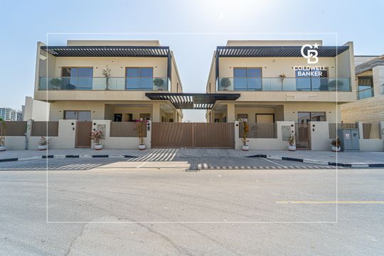 Elegant Twin-House | Vastu | Ready to move in - Dubai property