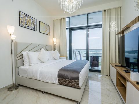 Vacant | Elegantly Furnished | Prime Location - Dubai property