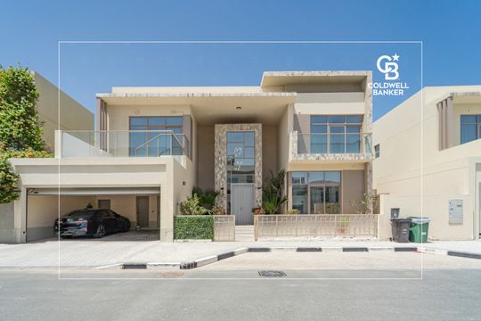 Largest Layout | 4BR Plus Maid | Unfurnished - Dubai property