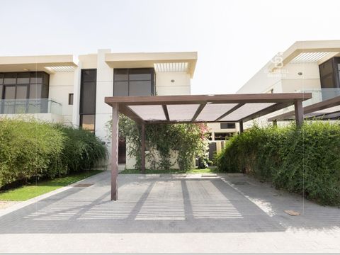 Semi Detached | Large Plot | Near Amenities - Dubai property