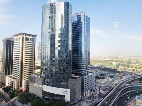 Fully Renovated | Golf Marina View | Chiller Free - Dubai property