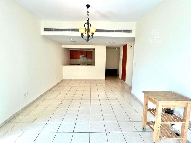 Unit Primary Image