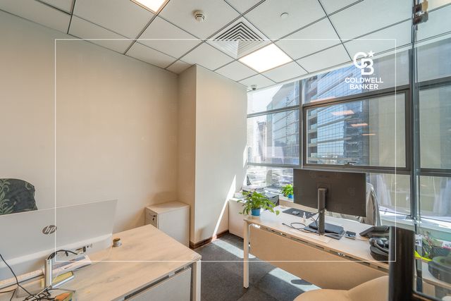 Prime Office Space for Rent in Onyx Tower 2