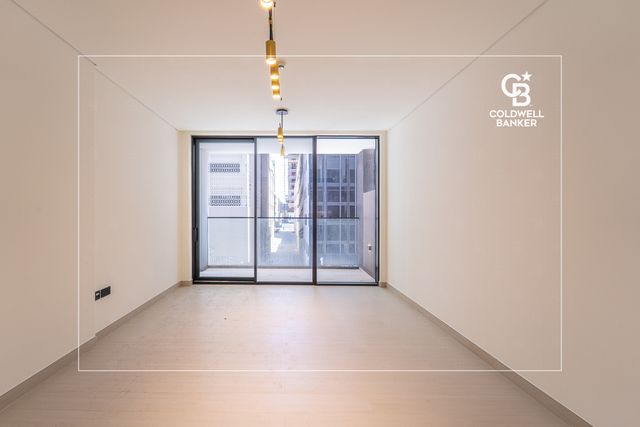 Brand New | Vacant |  Corner unit | Prime Location