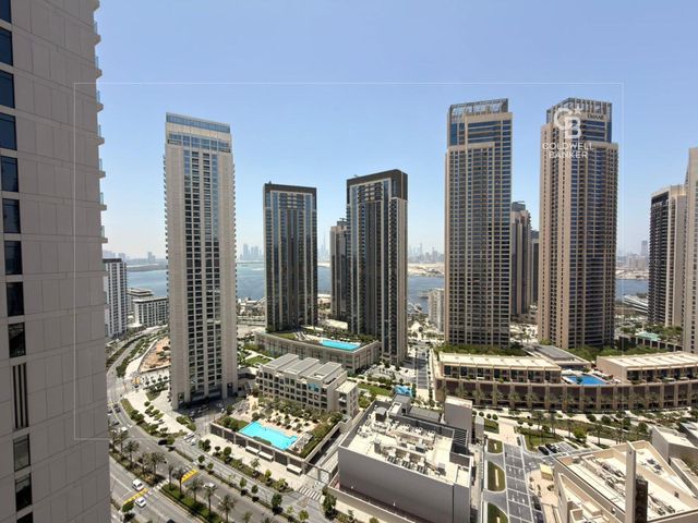 Spacious 3 beds +maid apartment- Palace Residences