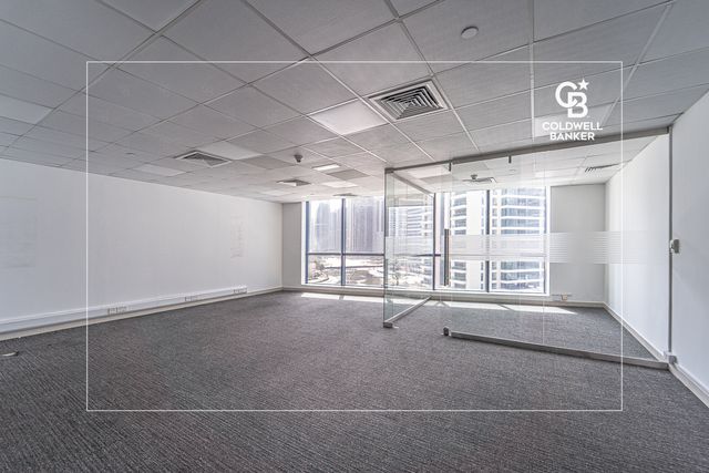 Vacant | DMCC | Fitted Unit