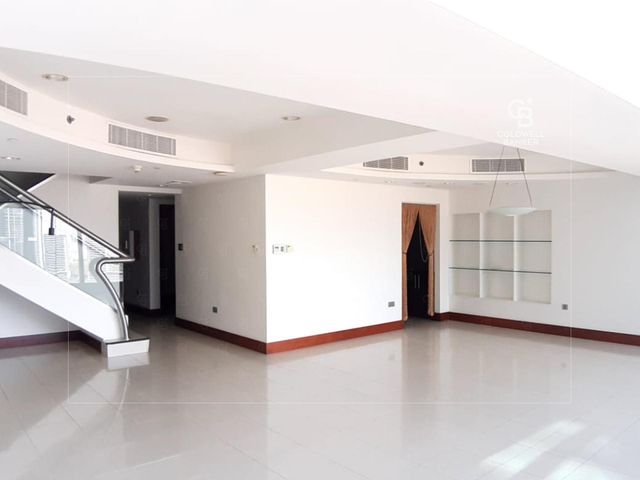 Duplex | Zabeel Park And Dubai Frame View