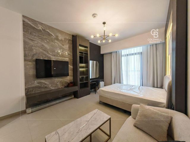 Furnished Studio I Excellent Connectivity