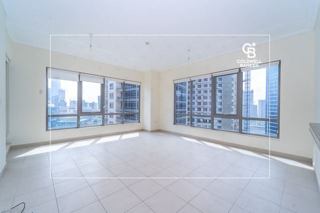 Ready to Move in | Corner Apartment | Chiller free