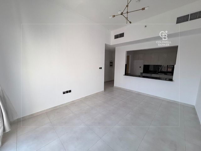 Exclusive 2BR | Pool View | Top Floor | Binghatti